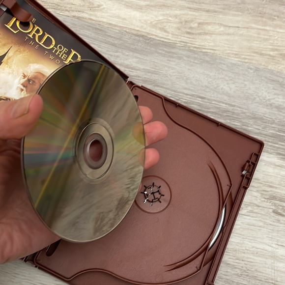 Lord of the Rings: The Two Towers DVD Movie 2002 2h 59m Fantasy, Adventure PG-13 - Picture 5 of 6